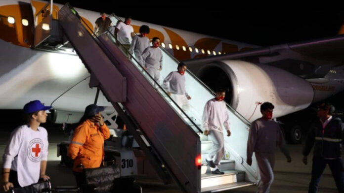 migrantes-vuelta-a-la-patria-74700